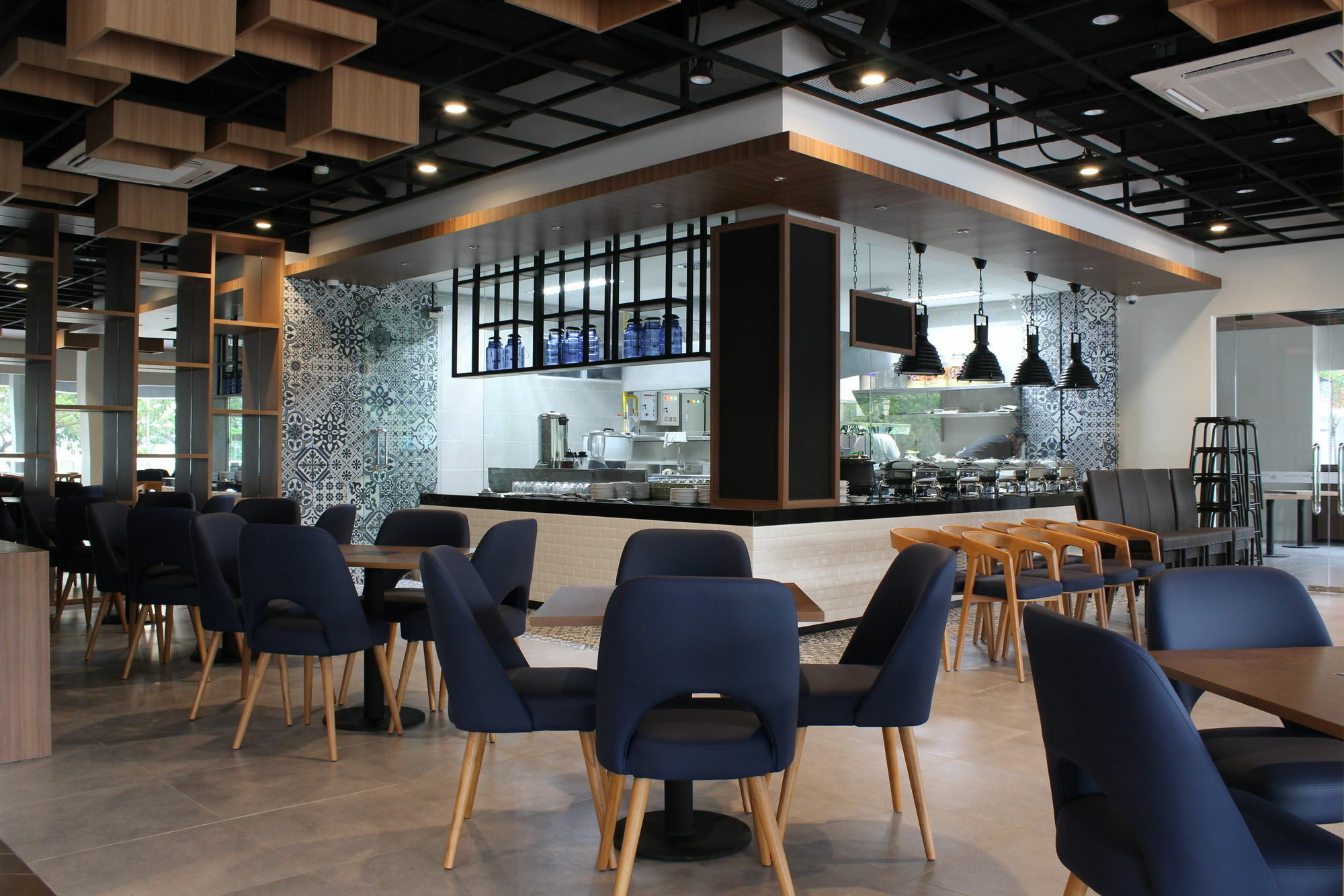 Opi Indah Hotel Palembang Extérieur photo